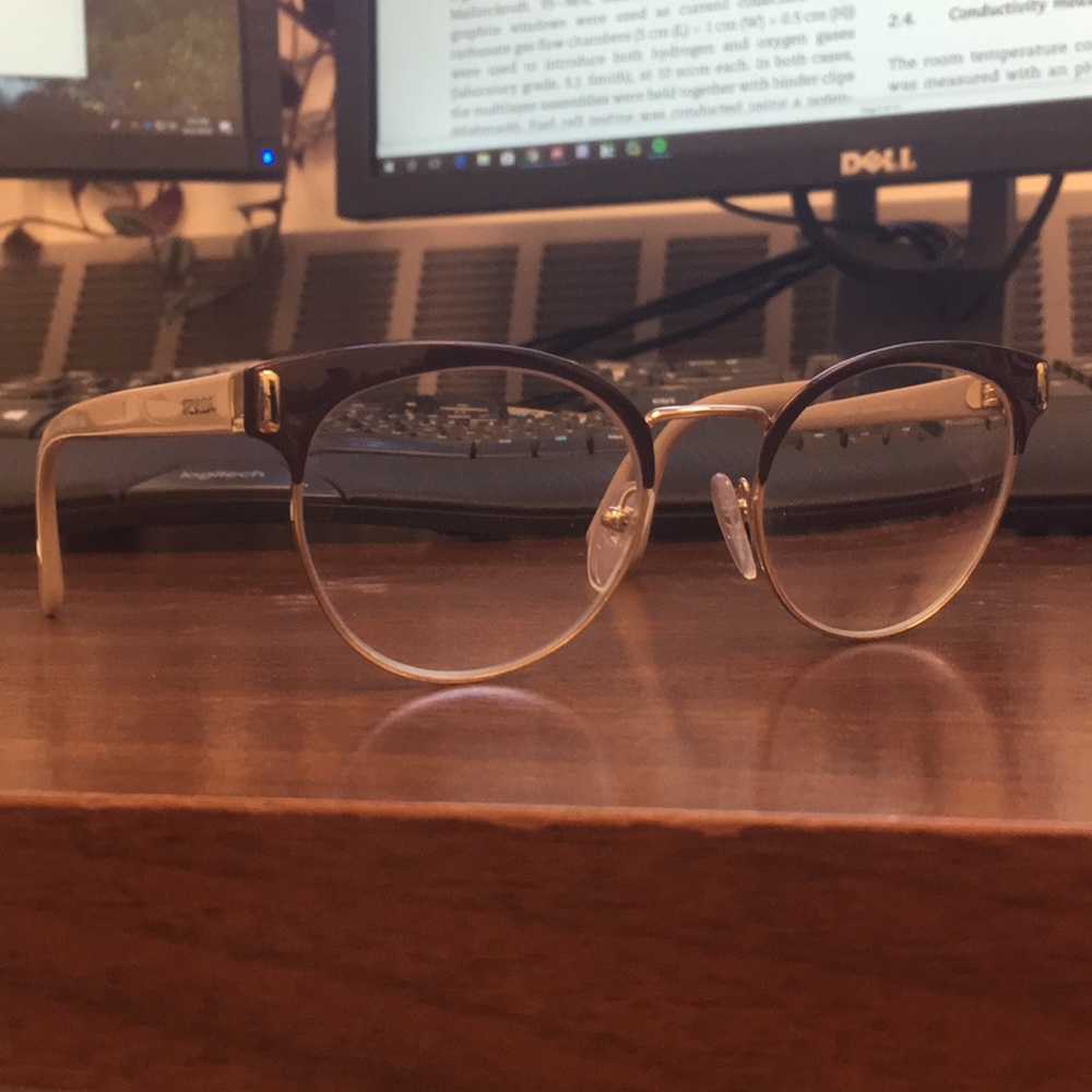 Prada Frames - image 2